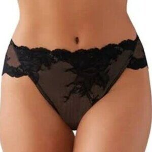 Wacoal Black Vivid Attraction Hi-Cut Leg Panty 6 M